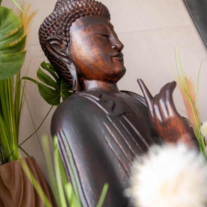 Photo of Others in Holving