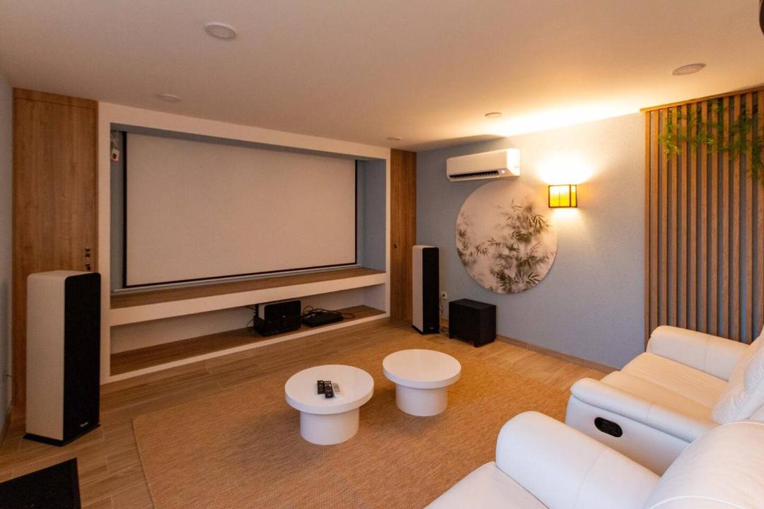 Photo of Livingroom in Holving