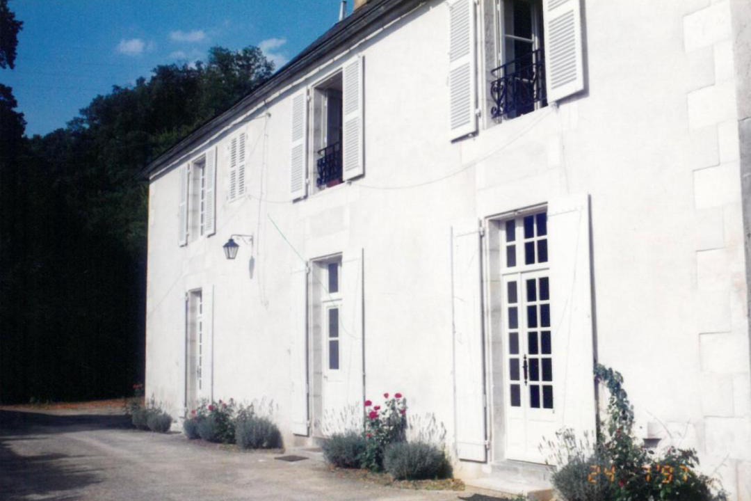 Photo of Others in Valdivienne