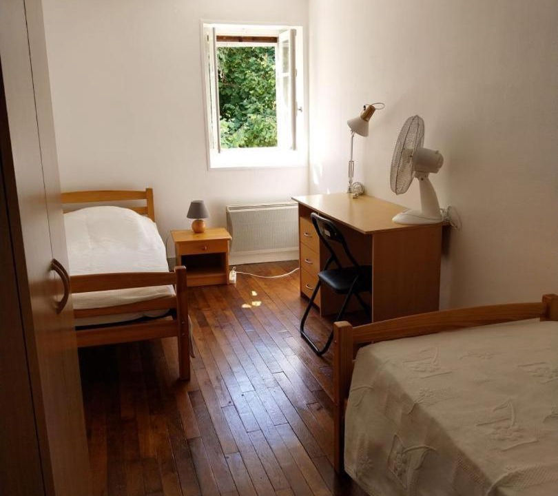 Photo of Others in Valdivienne