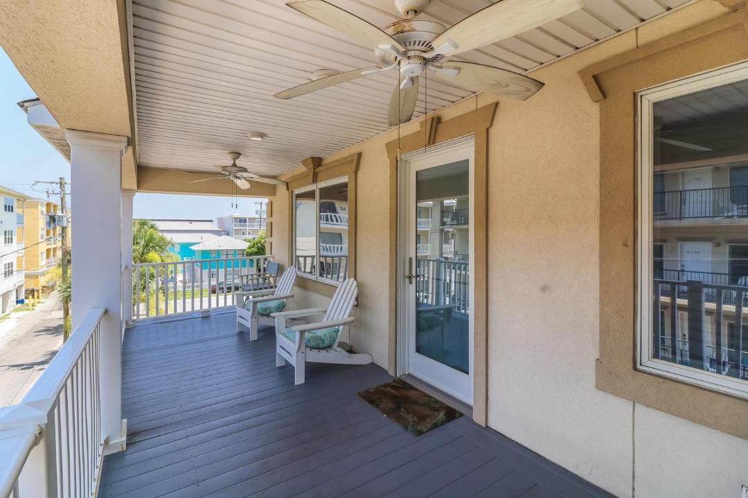 Photo of Patio Balcony in Tybee Island