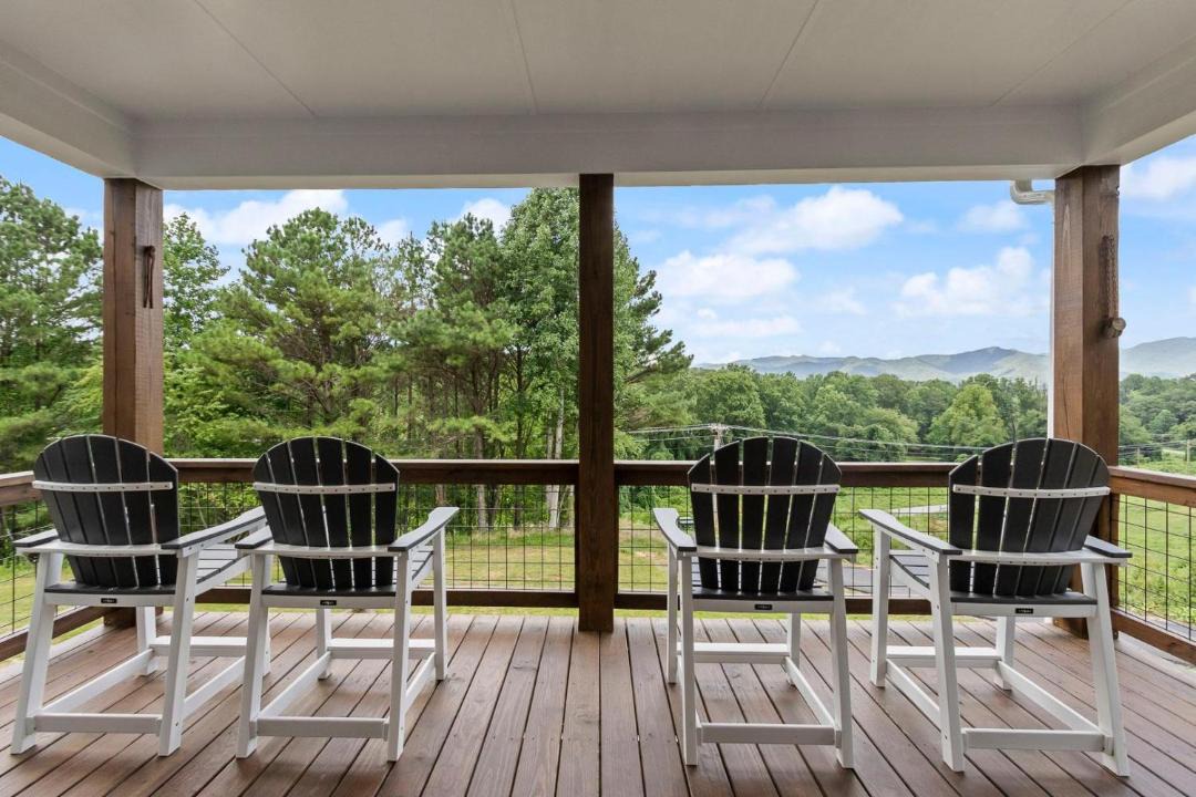 Photo of Patio Balcony in Hayesville