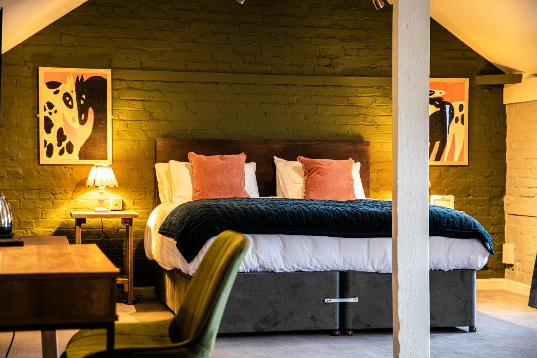 Photo of Others in Thames Ditton