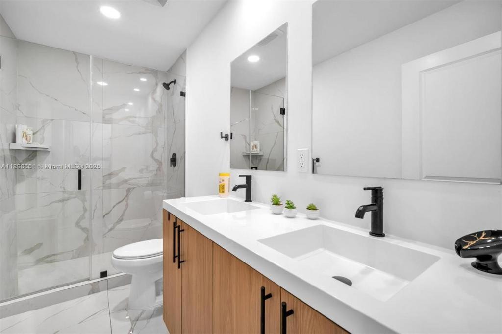 Photo of Bathroom in Florida City