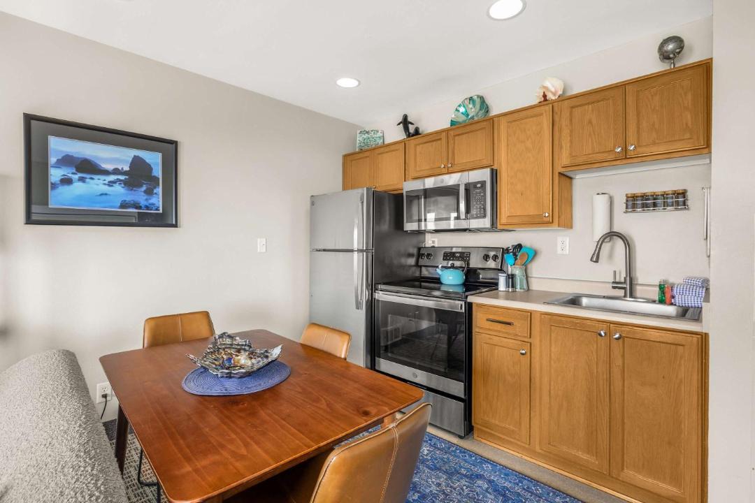 Photo of Kitchen in Lincoln City