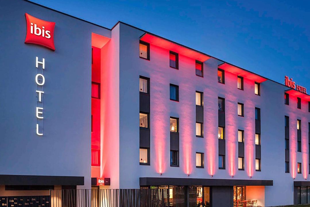 Photo of Others in Sens