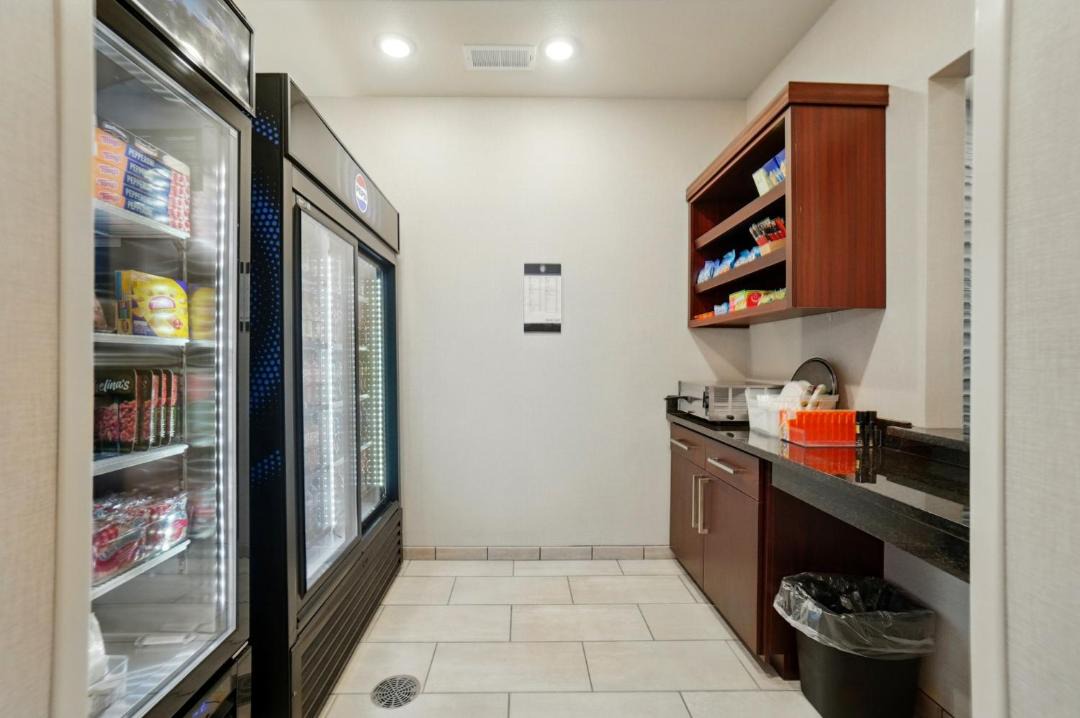 Photo of Others in Eaton