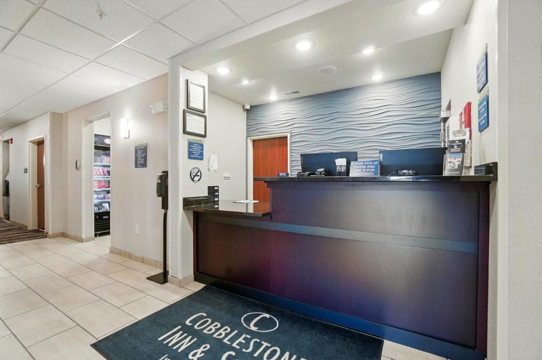 Photo of Others in Eaton