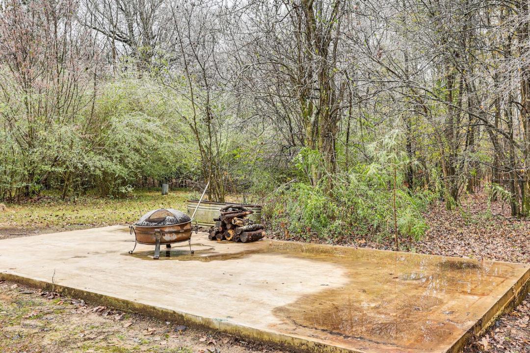 Photo of Others in Hickory Plains