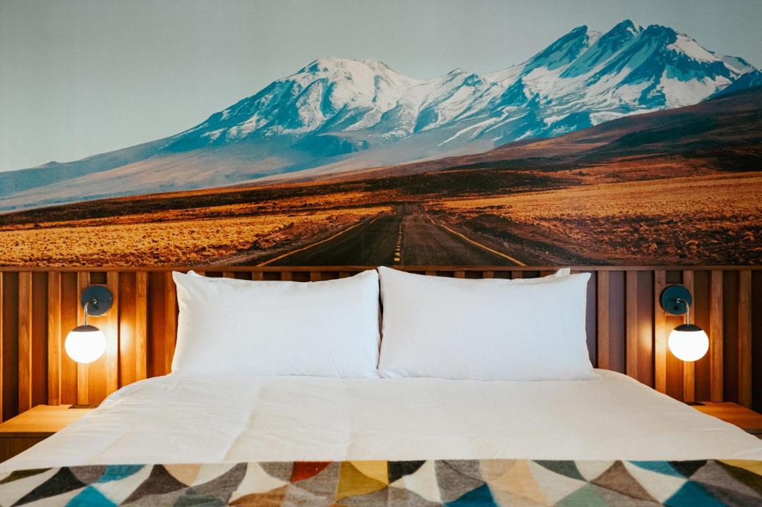 Photo of Bedroom in Hale