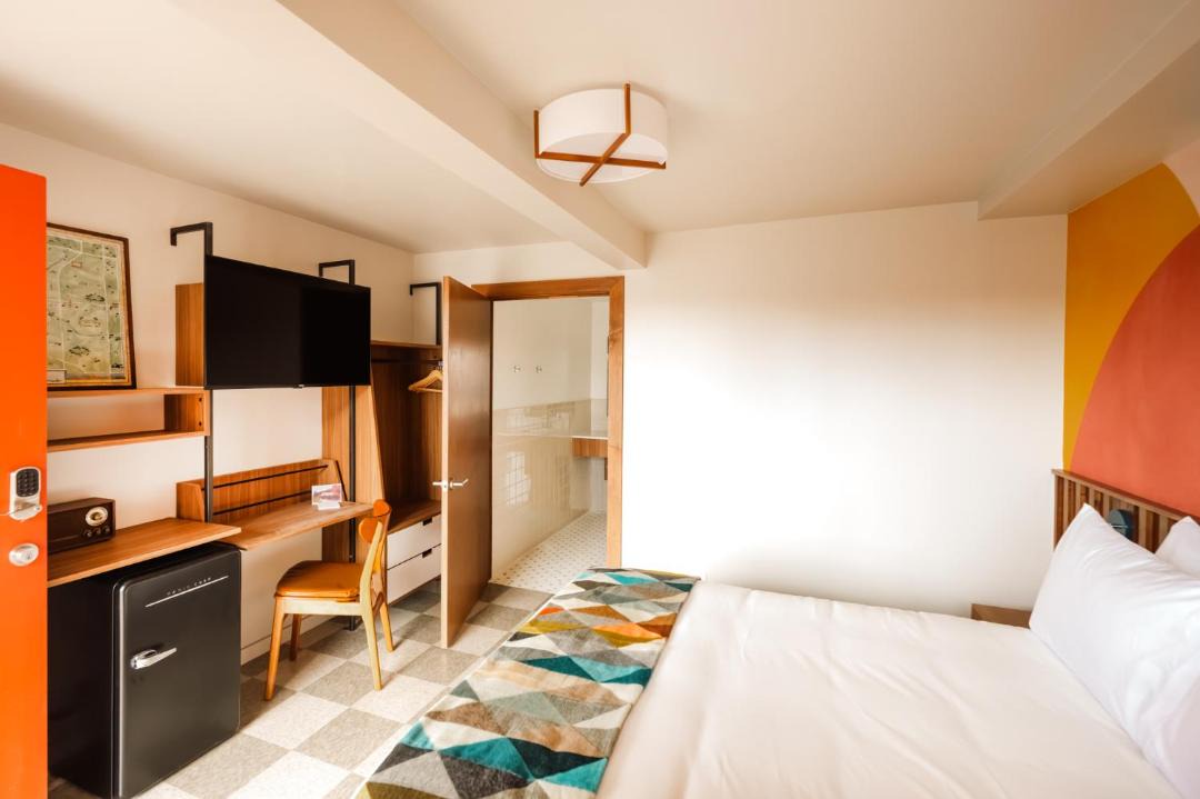 Photo of Bedroom in Hale