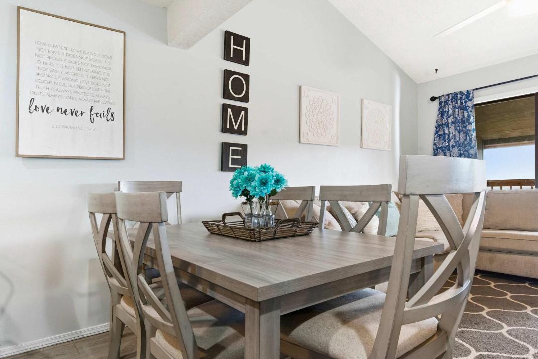 Photo of Others in Notch Estates