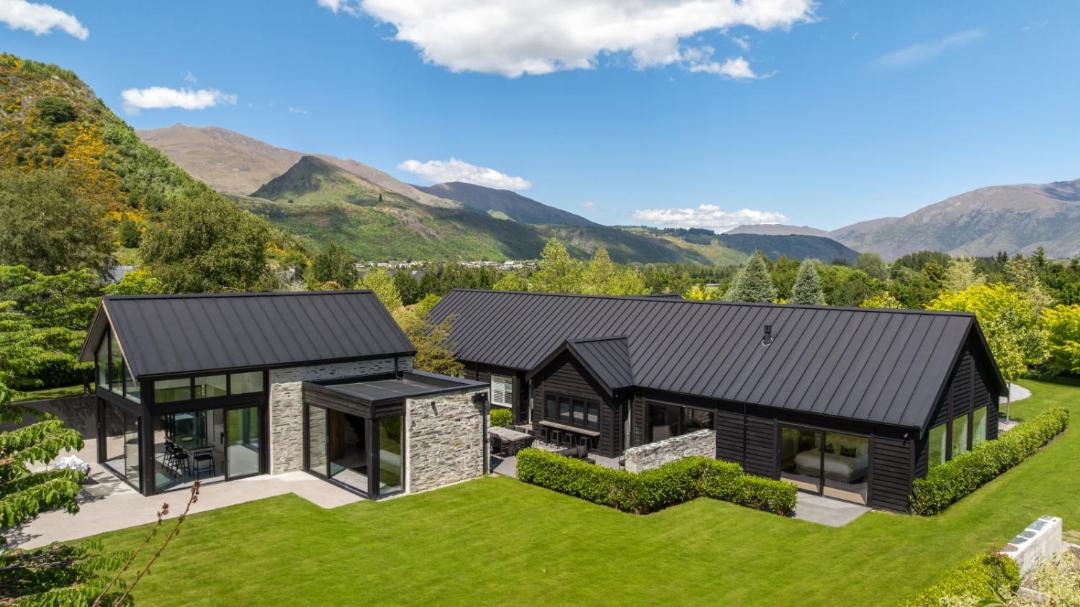 Photo of Others in Arrowtown