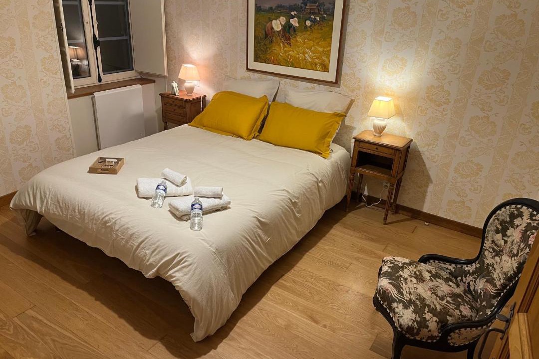 Photo of Bedroom in Saint-Remy-du-Plein