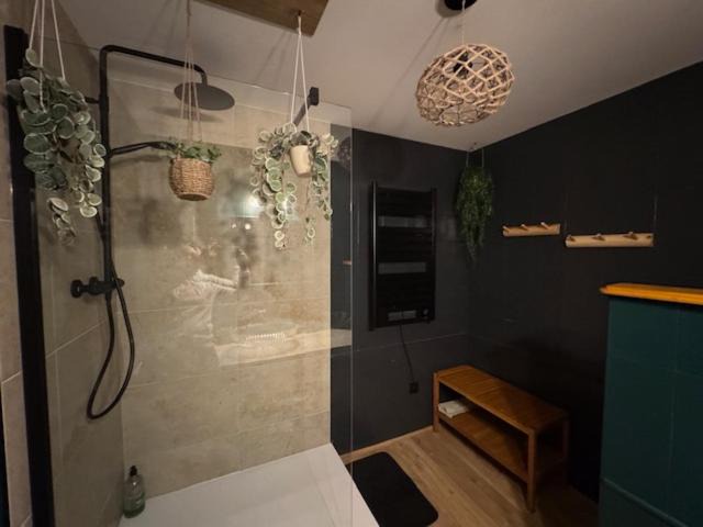 Photo of Bathroom in Bellegarde-Poussieu