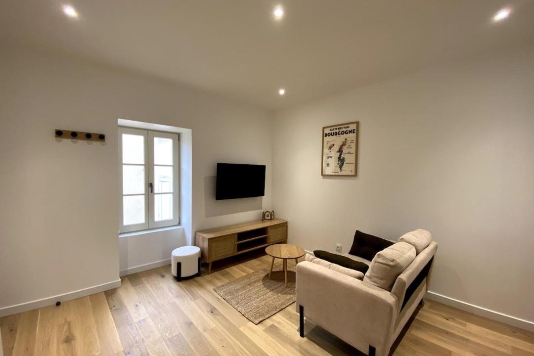 Photo of Others in Pommard