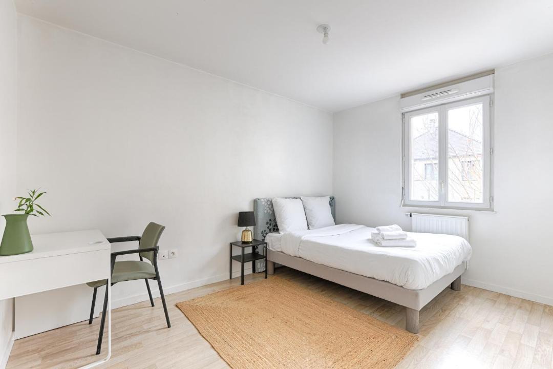 Photo of Others in Franconville