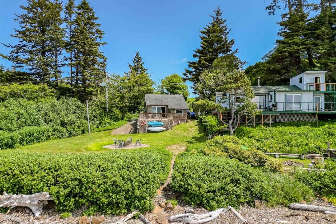 Photo of Others in Tillamook