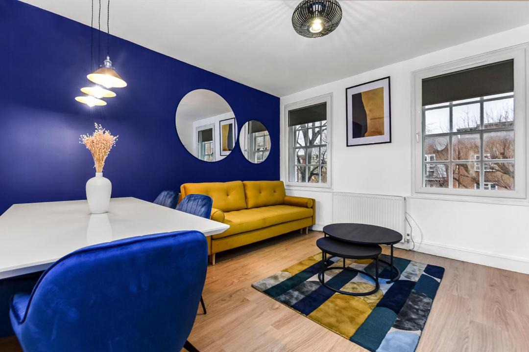 Photo of Others in St. Johns Wood