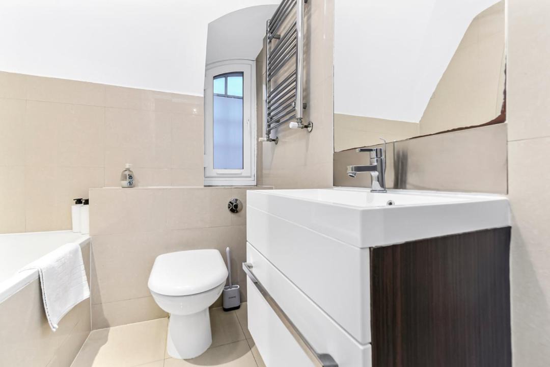 Photo of Others in St. Johns Wood