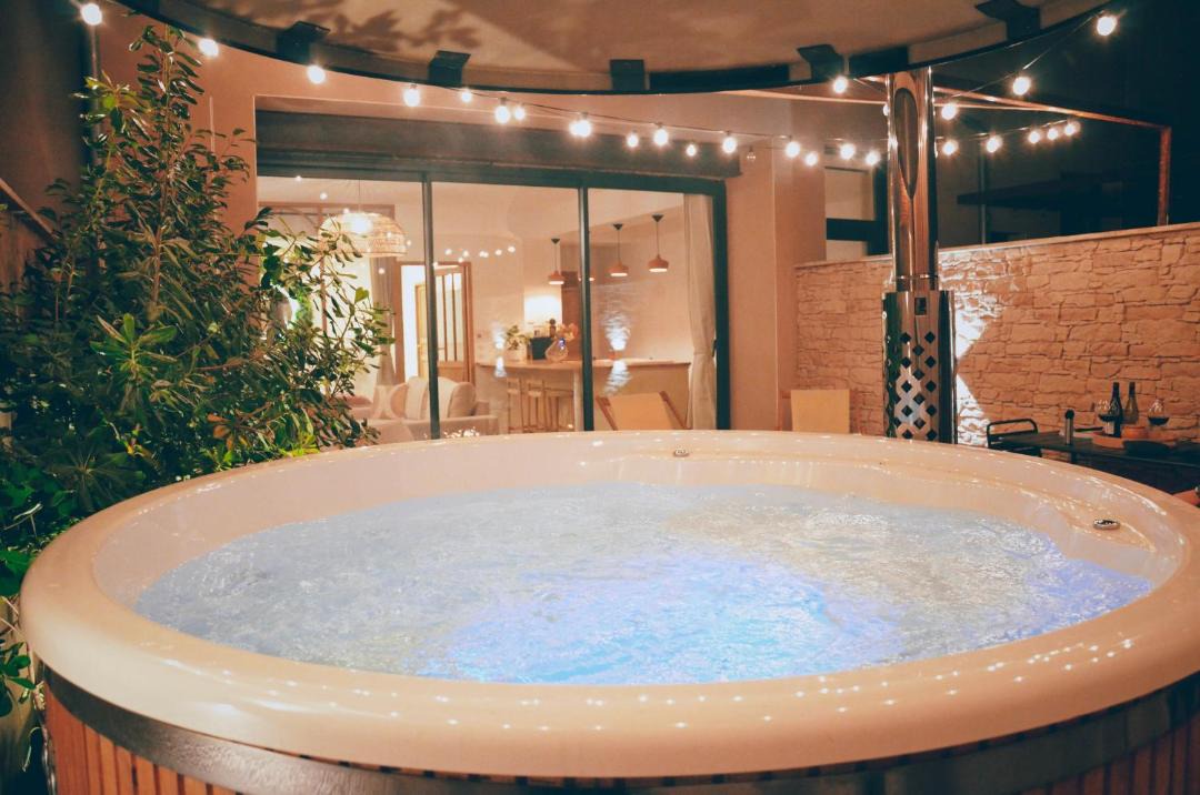 Photo of Others in Nyons