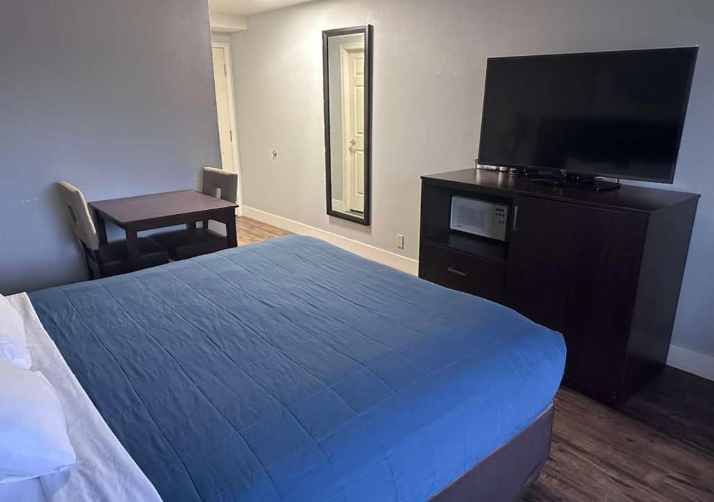 Photo of Others in Ocean Shores