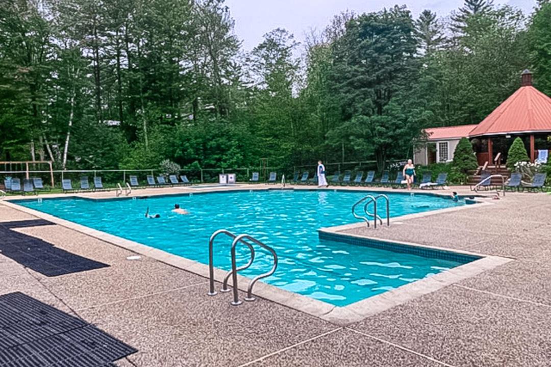 Photo of Others in Bartlett