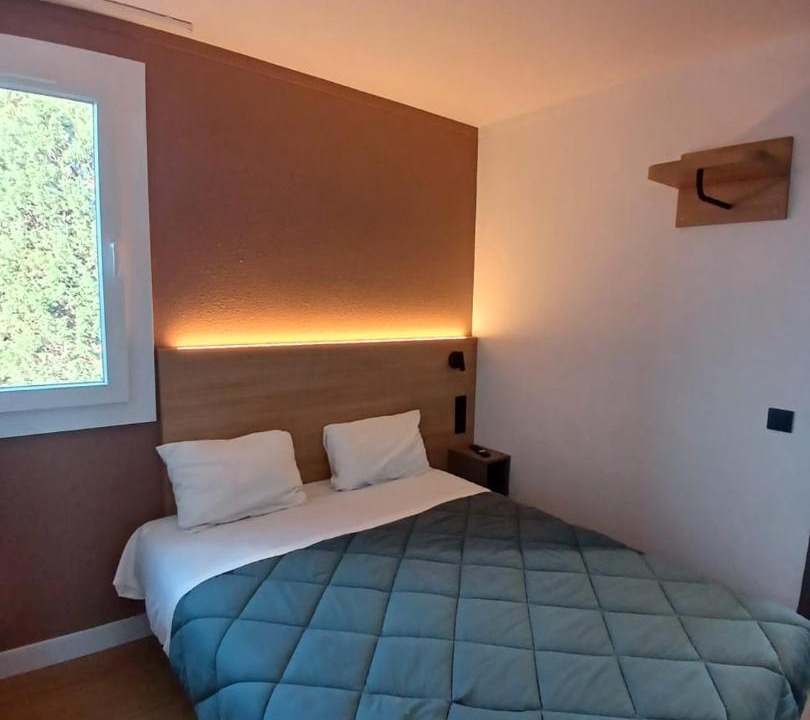 Photo of Bedroom in Jaux