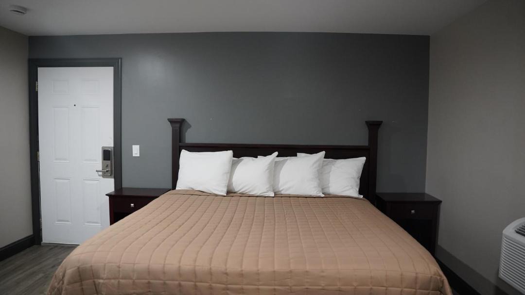 Photo of Bedroom in Rockfall