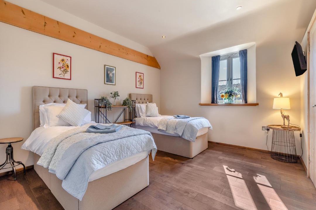 Photo of Others in Thurlton