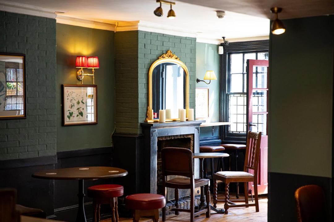 Photo of Others in Thames Ditton