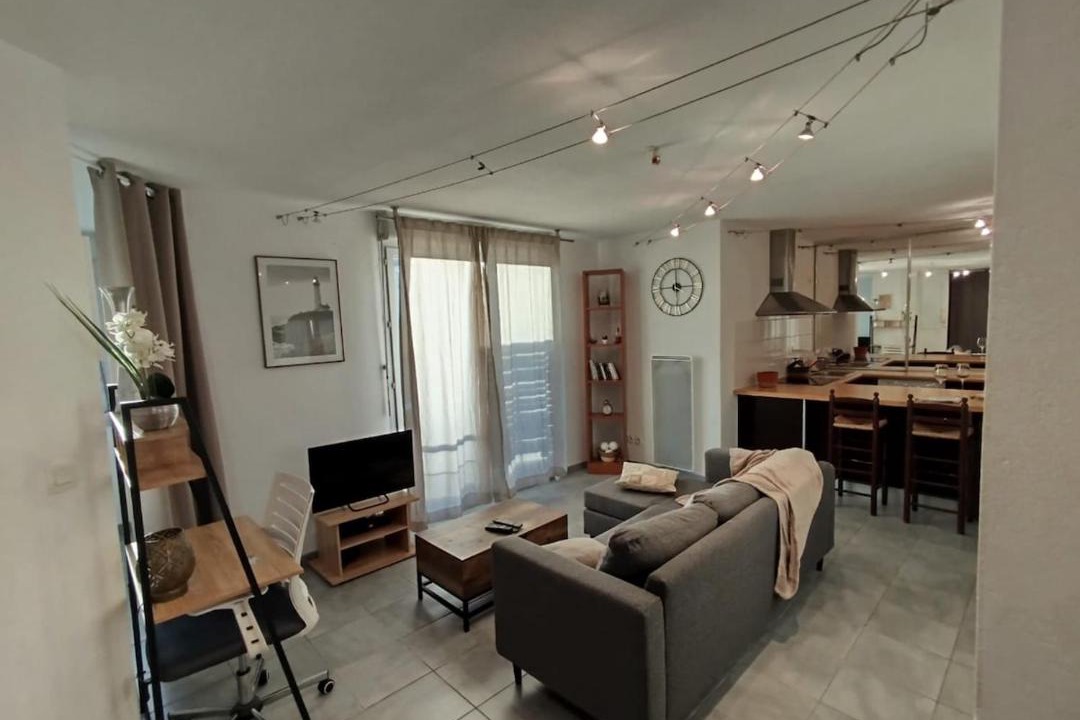 Photo of Others in Sept Deniers