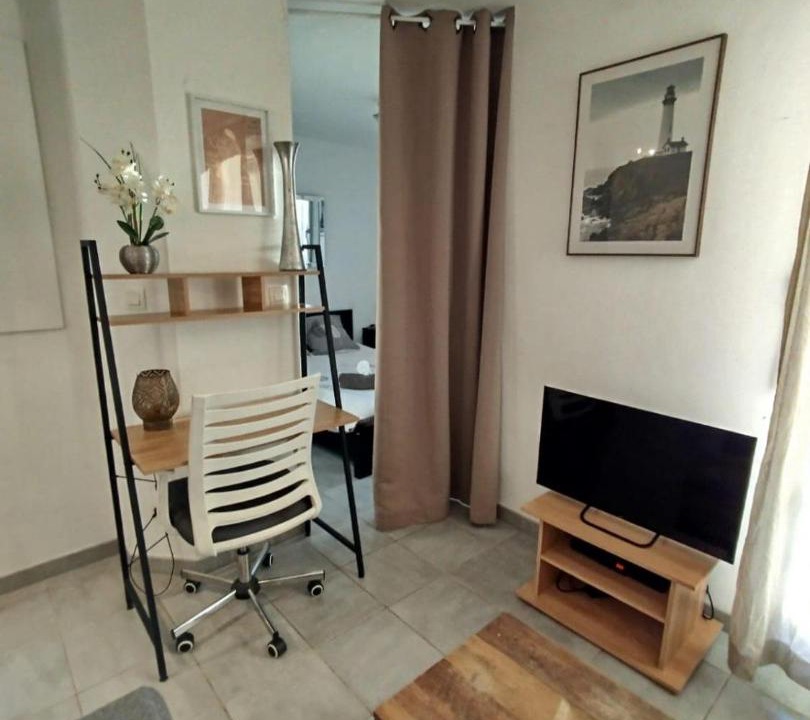 Photo of Others in Sept Deniers