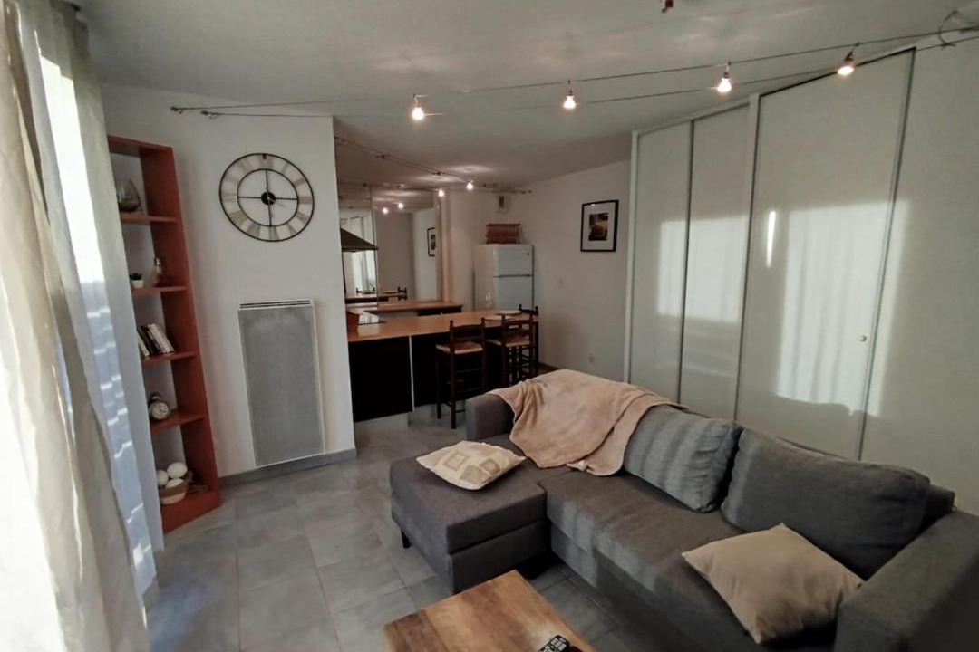 Photo of Others in Sept Deniers