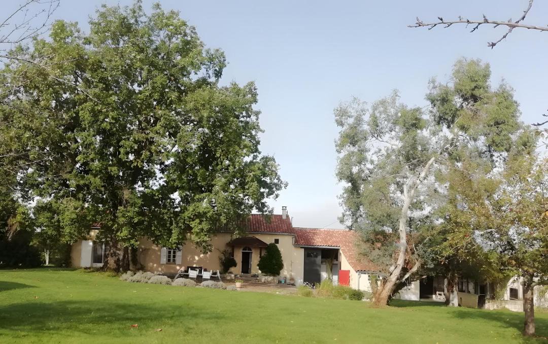 Photo of Others in Saint-Georges