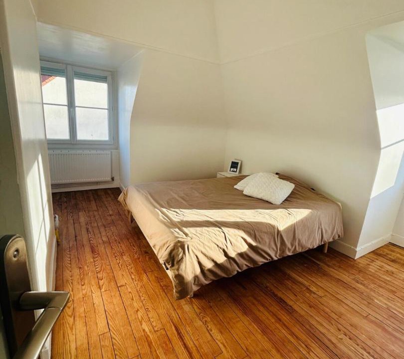 Photo of Bedroom in Bougy