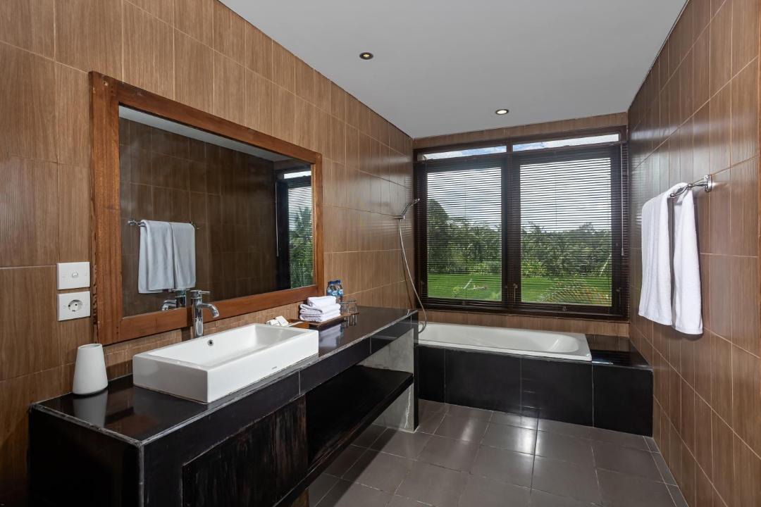 Photo of Bathroom in Sambahan