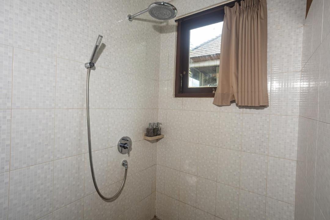 Photo of Bathroom in Sambahan