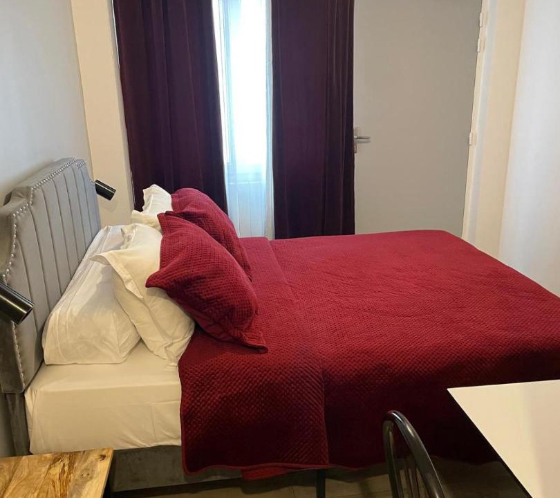 Photo of Bedroom in Rambouillet