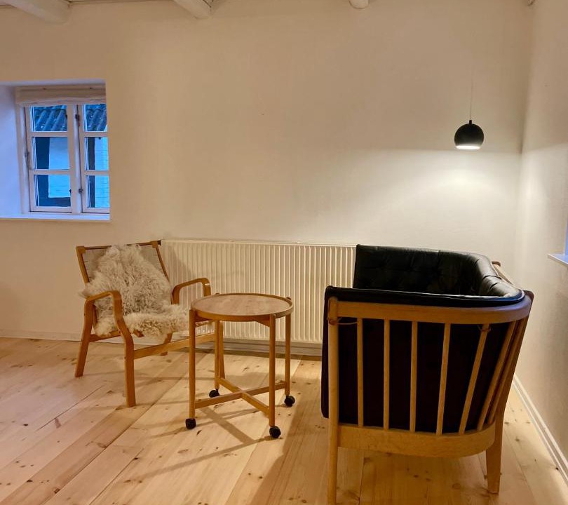 Photo of Others in Davinde