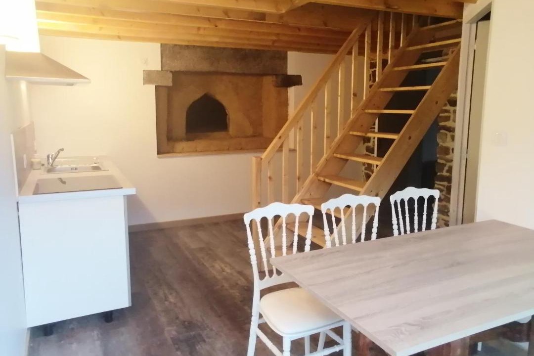 Photo of Others in Ernee