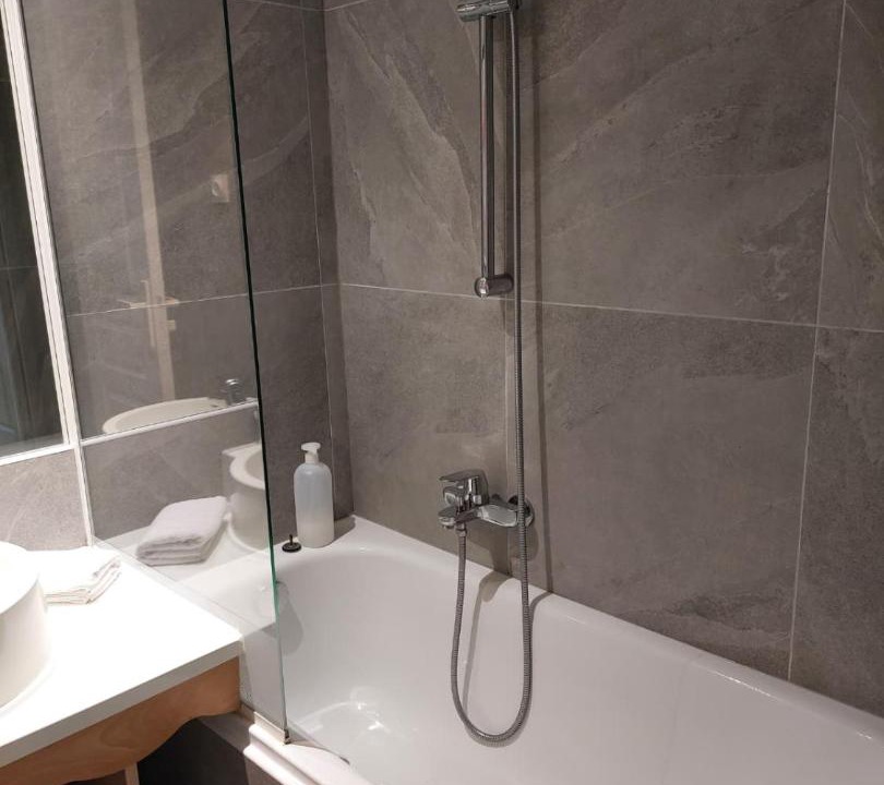 Photo of Others in Serris