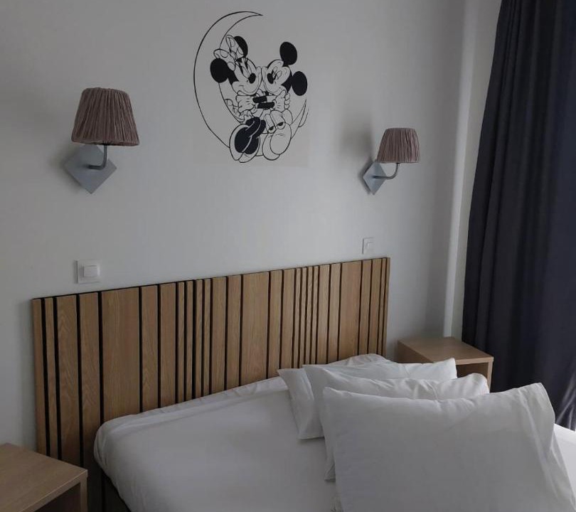 Photo of Others in Serris