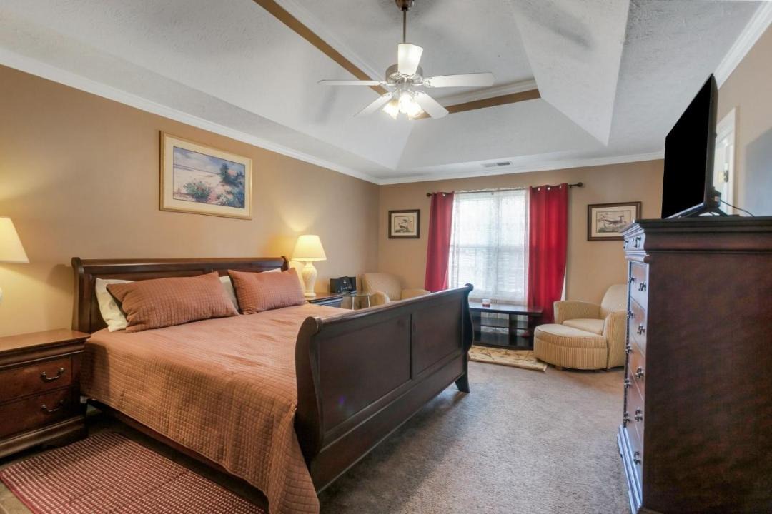 Photo of Others in Locust Grove