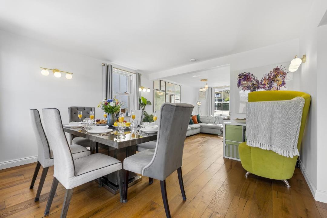 Photo of Others in Southam