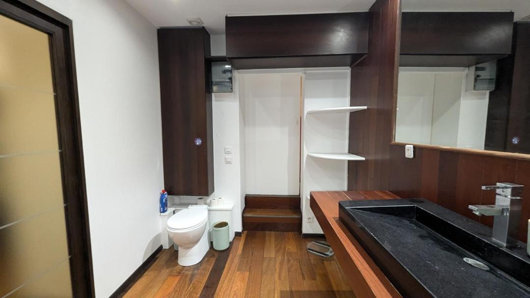 Photo of Bathroom in Plateau - Mont-Valerien