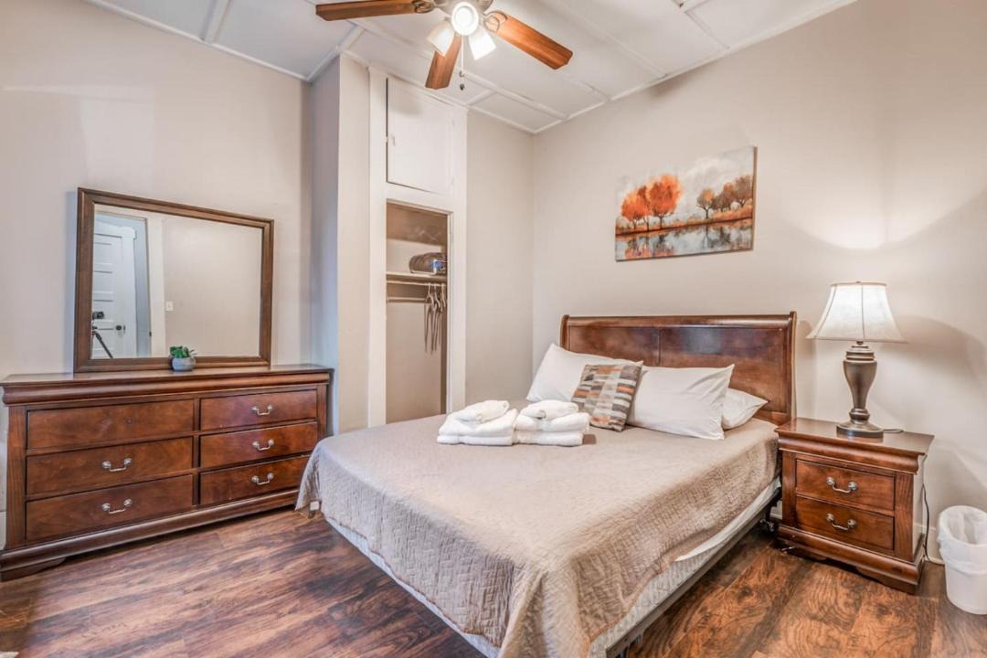 Photo of Bedroom in New Pathways