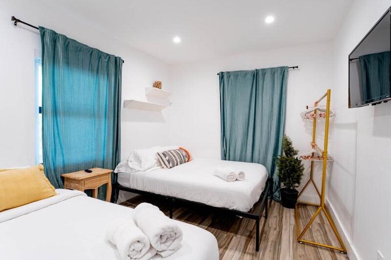 Photo of Bedroom in Coral Way