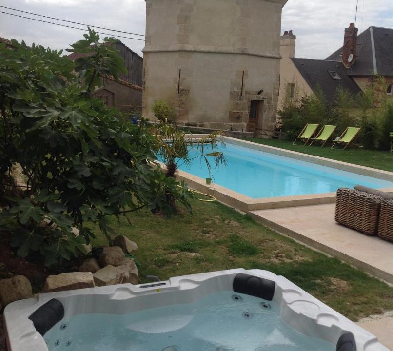 Photo of Others in Senots