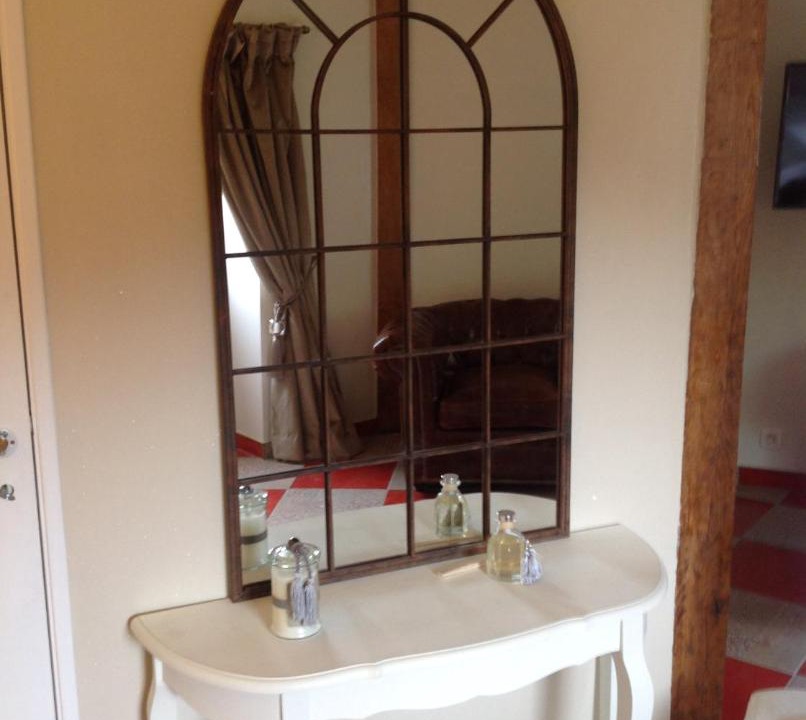 Photo of Others in Senots